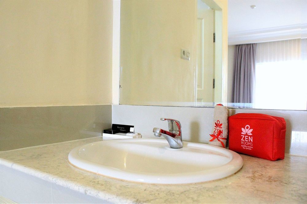 Zen G Bawakaraeng 121 Makassar